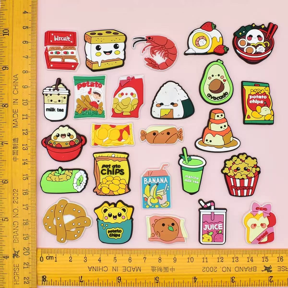 Set di 25-100 ciondoli per sca - Food Snacks Drinks recensione e prezzo